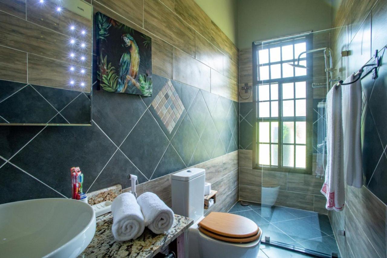 Kinga Homes Boutique Hotel Moshi Buitenkant foto