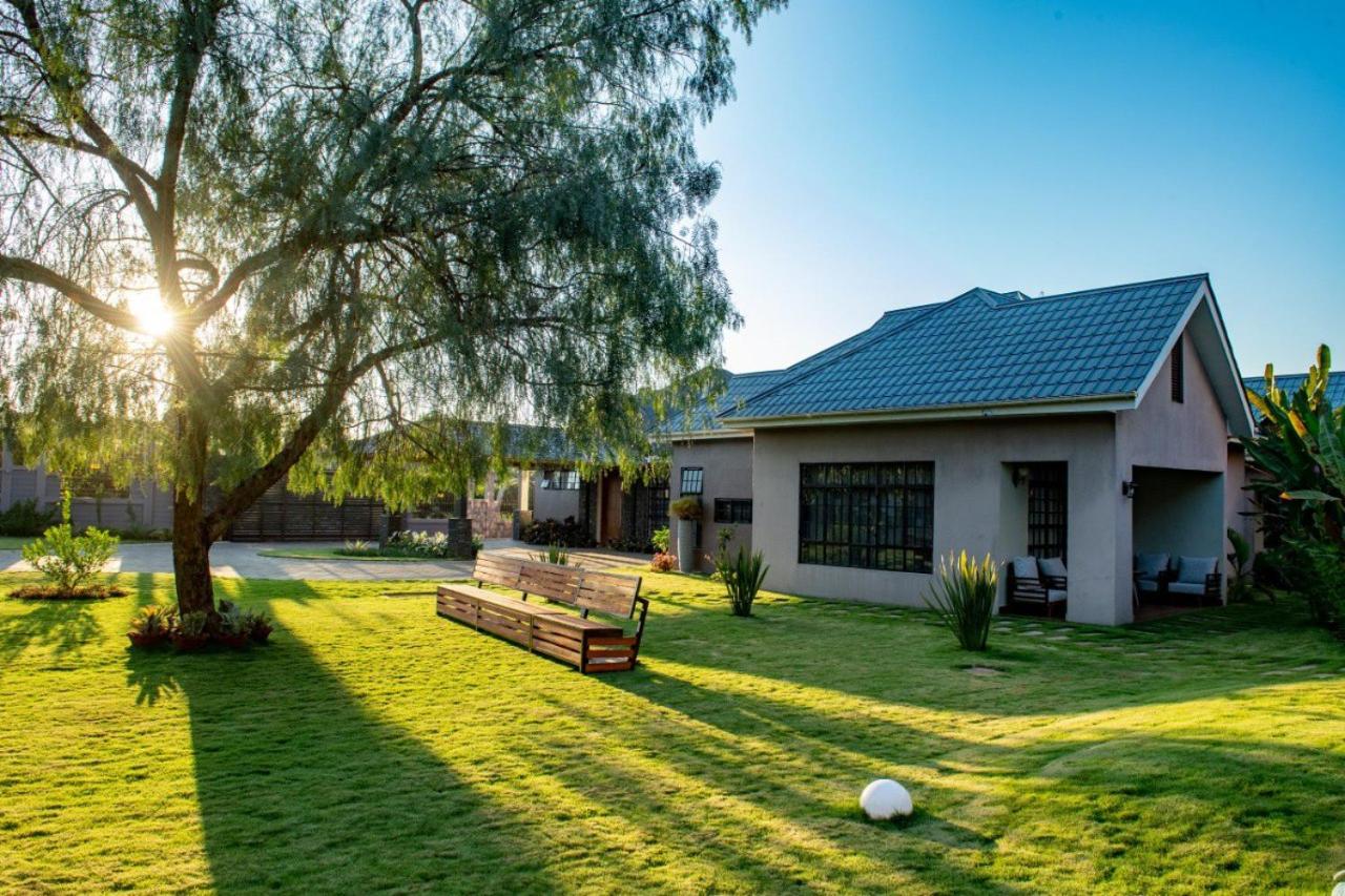 Kinga Homes Boutique Hotel Moshi Buitenkant foto